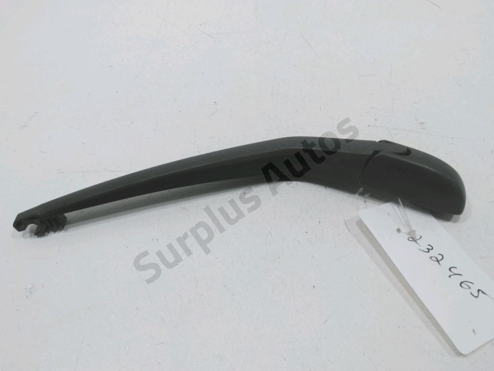 Bras d'essuie-glace arrière