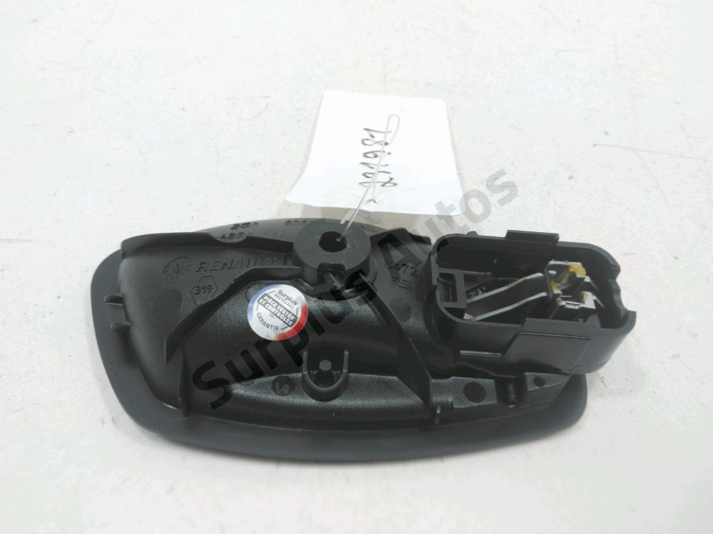 Poignée intérieure porte avant gauche