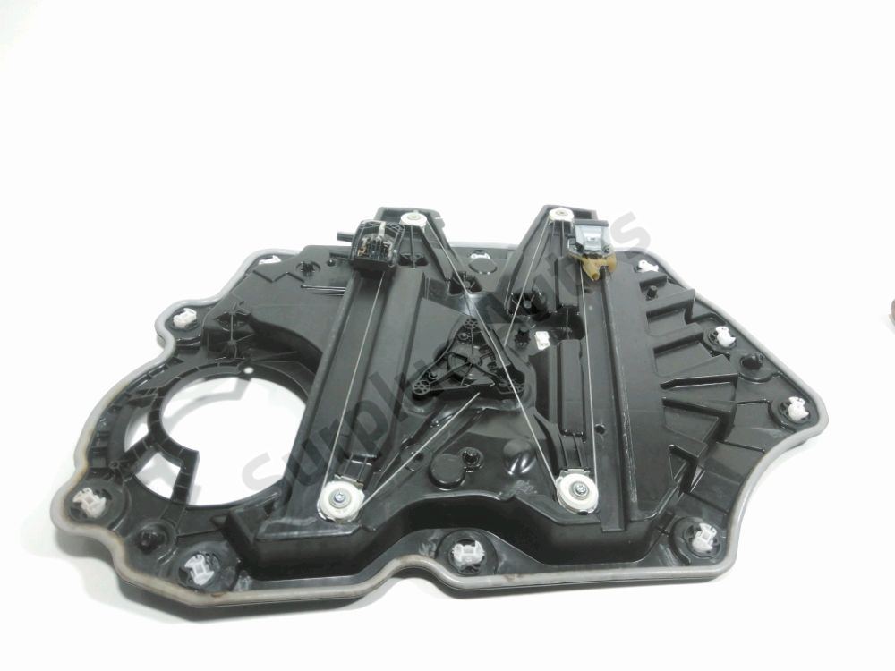 Lève-vitre électrique avant gauche