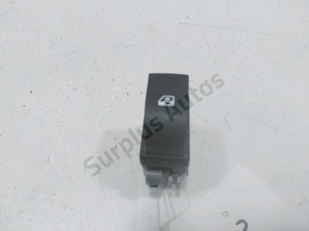 Commande lève-vitre avant droit