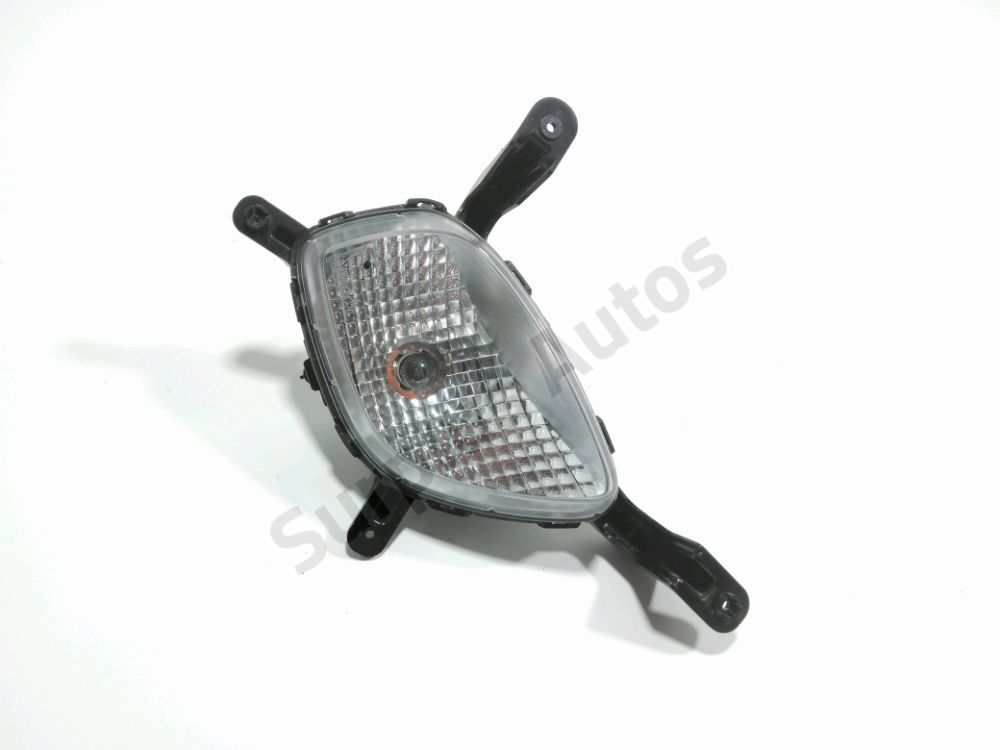 Feu diurne avant droit