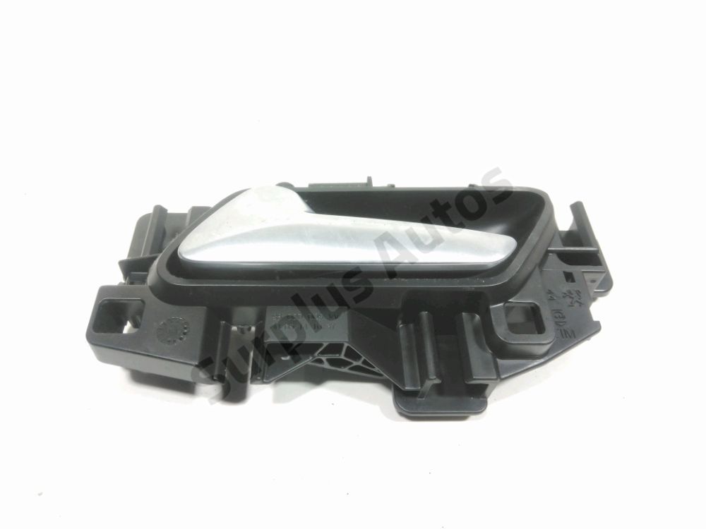 Poignée intérieure porte arrière gauche