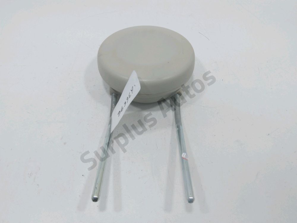 Appui tête avant droit