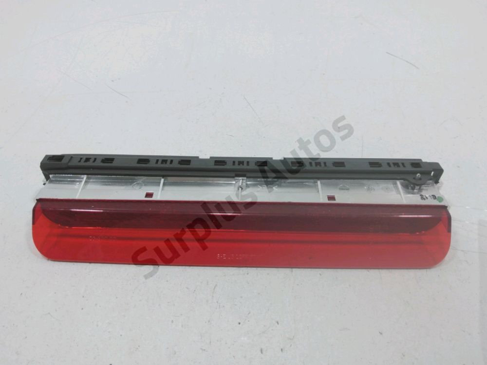 Feu stop supplémentaire