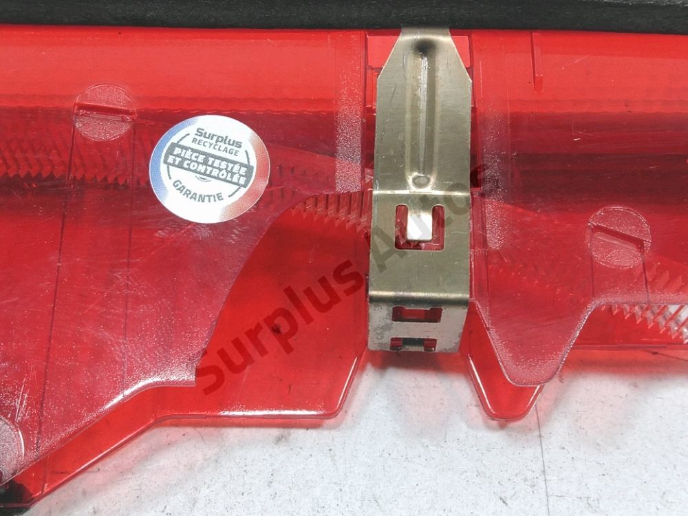 Feu stop supplémentaire