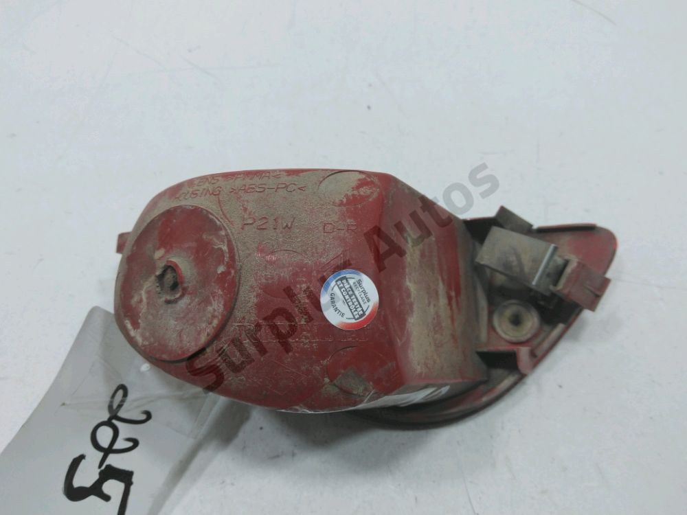 Feu de brouillard arrière droit