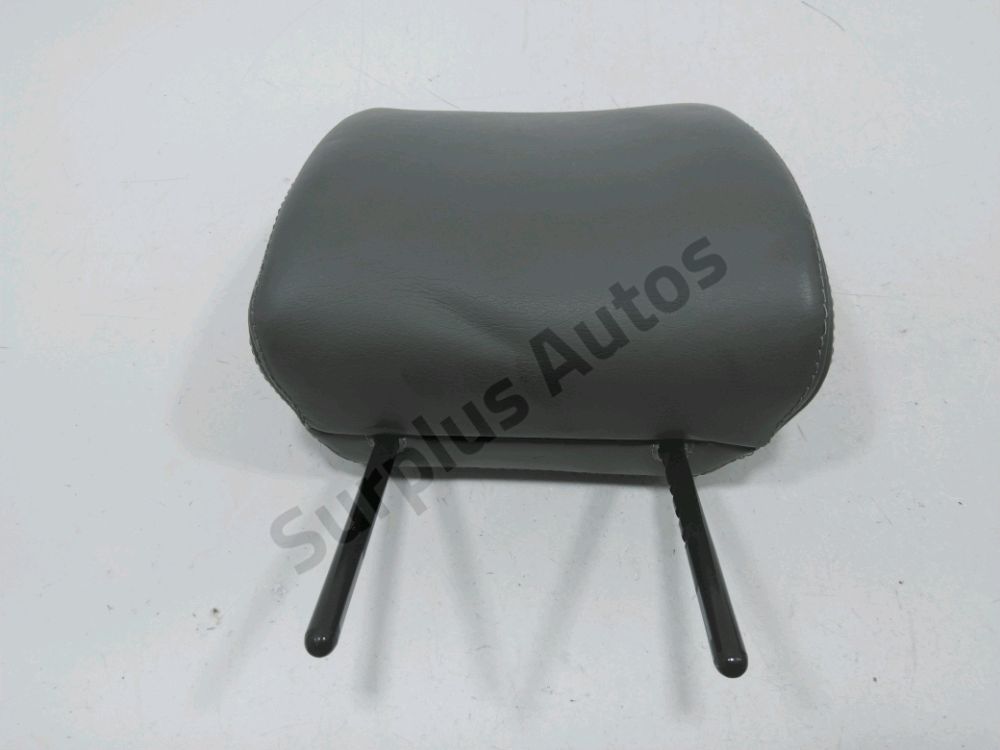 Appui tête avant droit