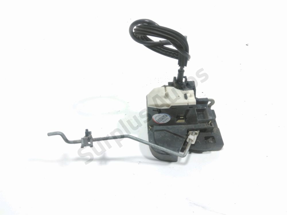 Serrure de porte avant droite