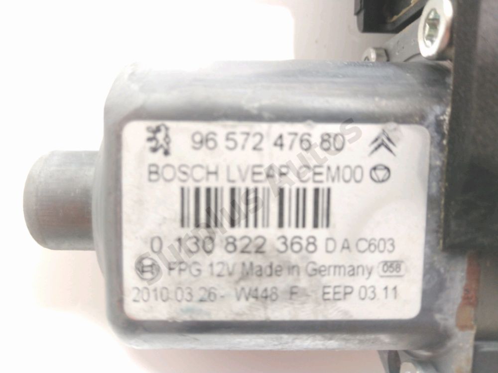 Lève-vitre électrique avant gauche