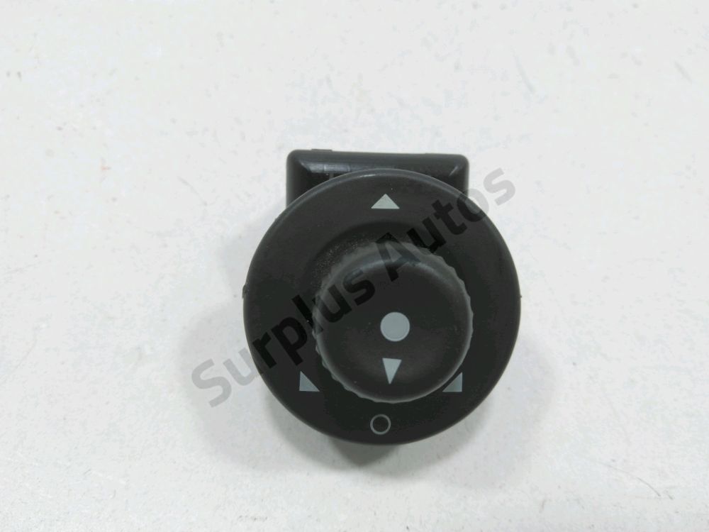 Commande rétroviseur gauche