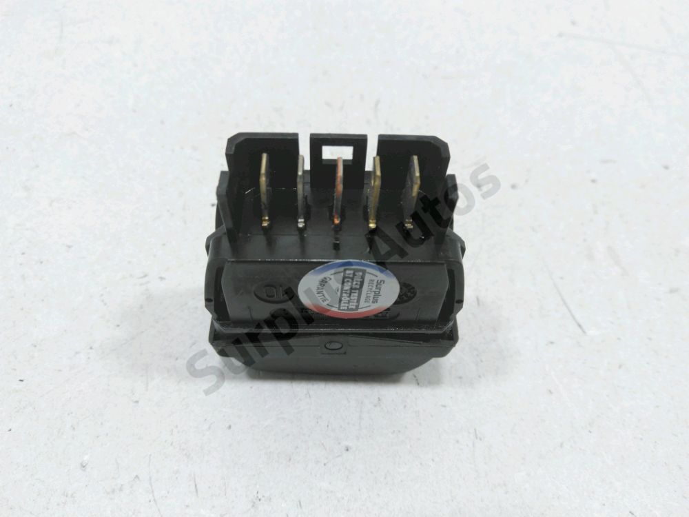 Commande lève-vitre avant gauche