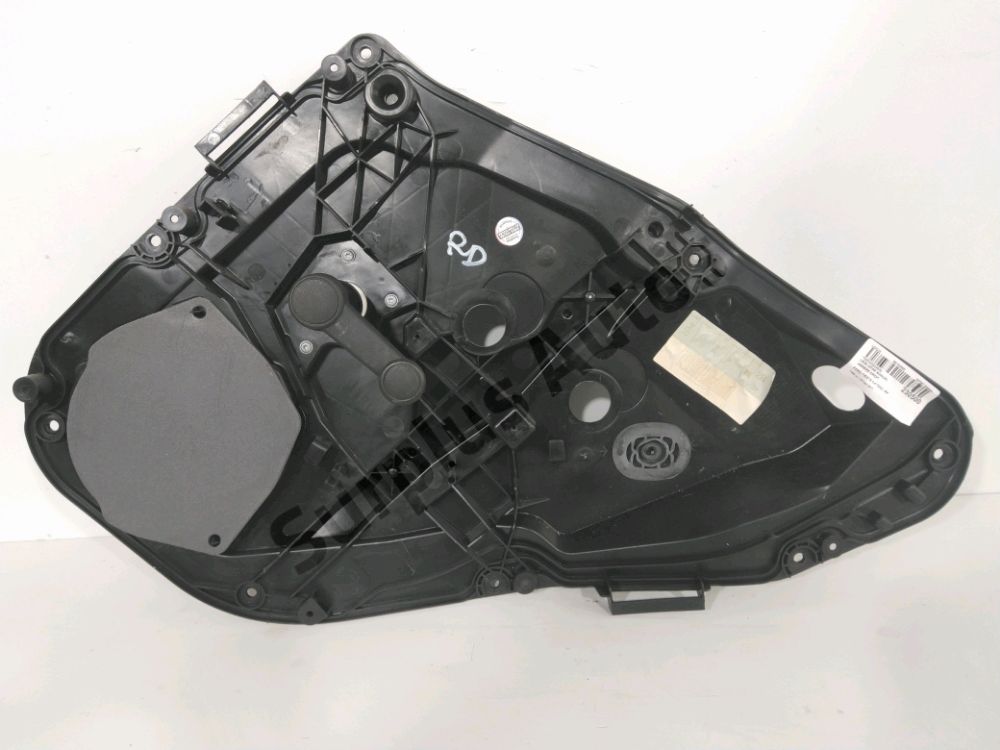 Leve-vitre manuel arriere droit