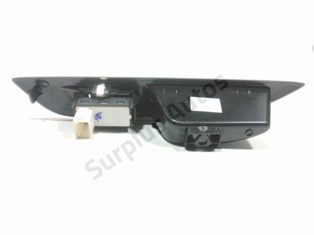 Commande lève-vitre arrière gauche