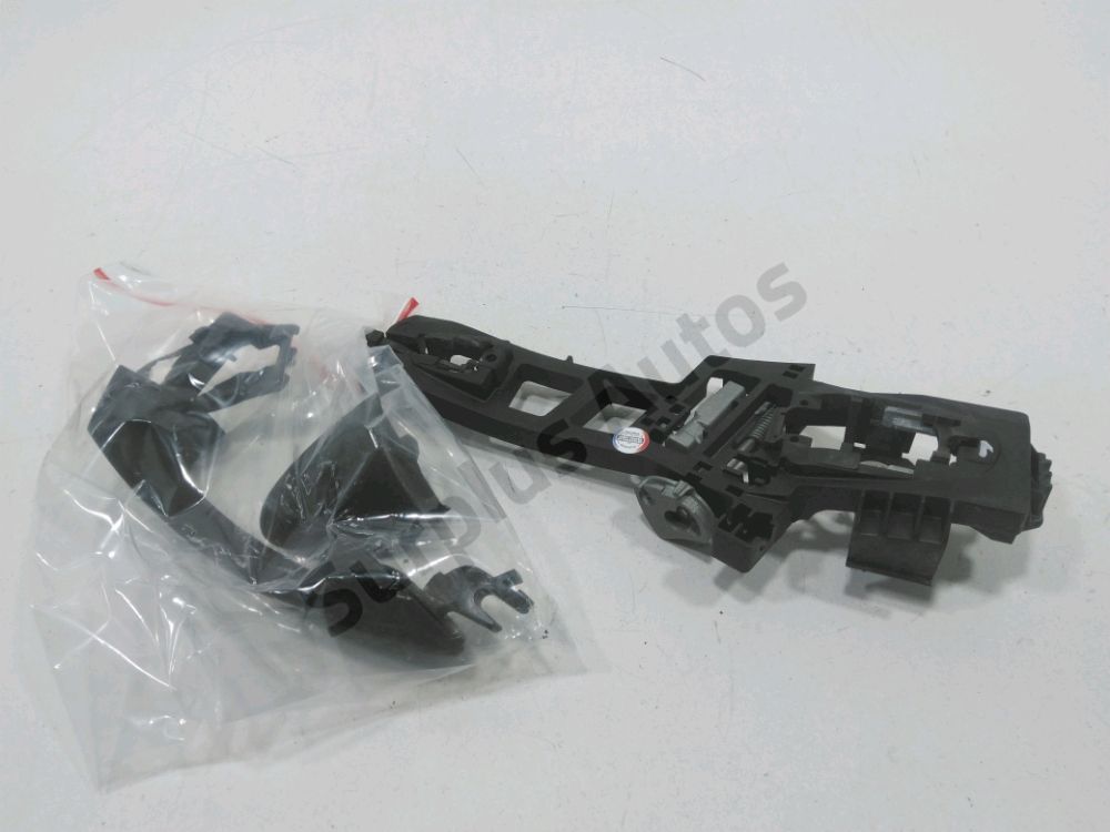 Poignee exterieure avant droite