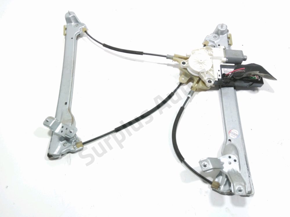 Leve-vitre electrique avant gauche