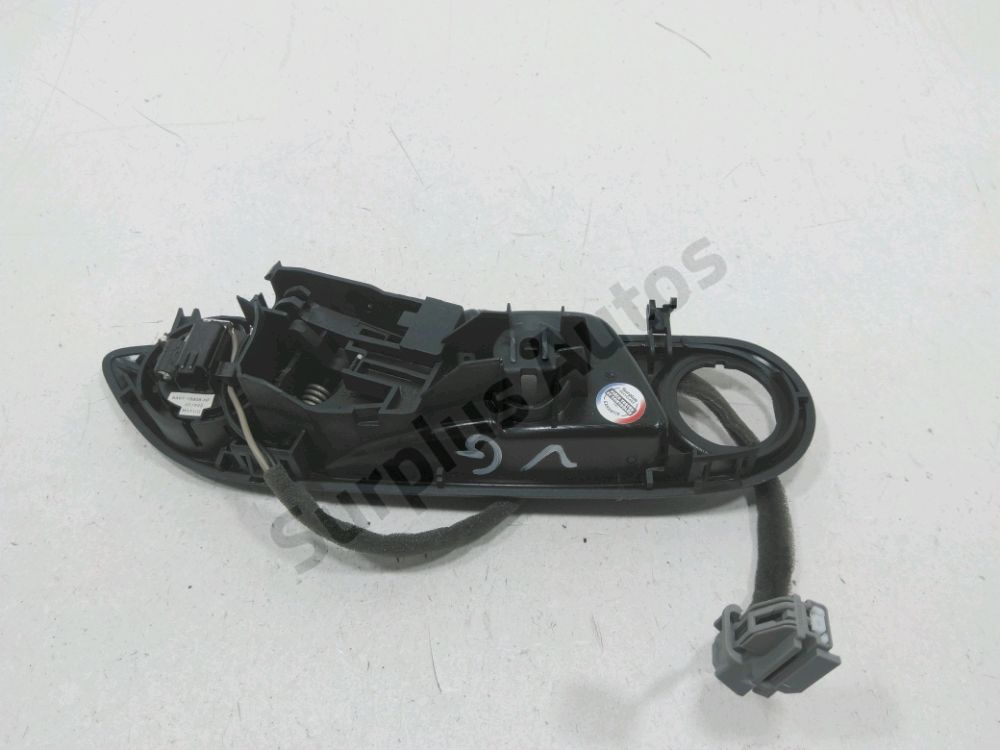 Poignée intérieure porte avant gauche