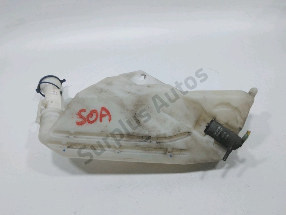 Réservoir de lave glace avant