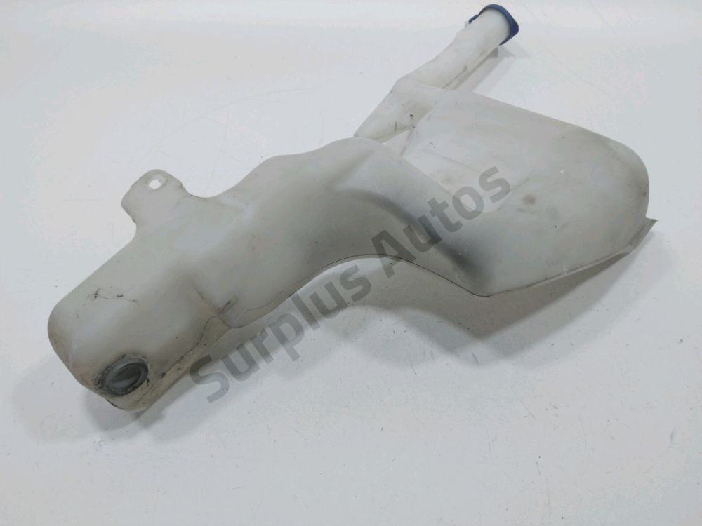 Réservoir de lave glace avant