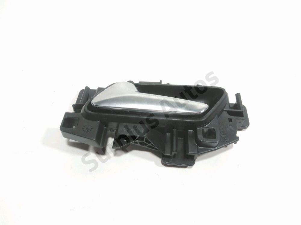 Poignée intérieure porte avant gauche