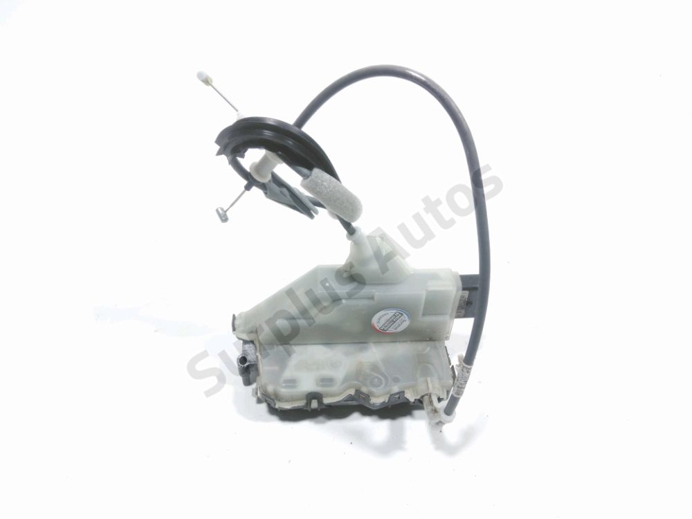 Serrure de porte avant droite