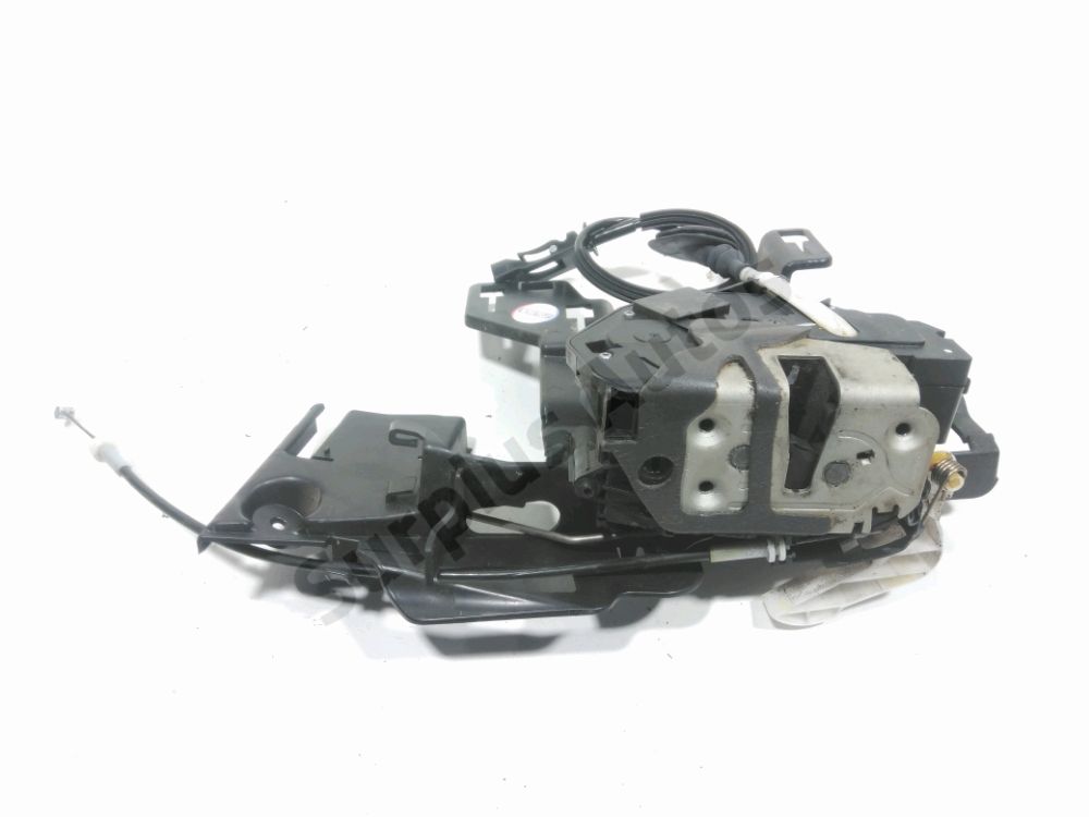 Serrure de porte avant gauche