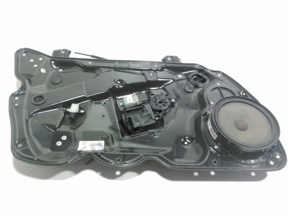 Leve-vitre electrique avant gauche