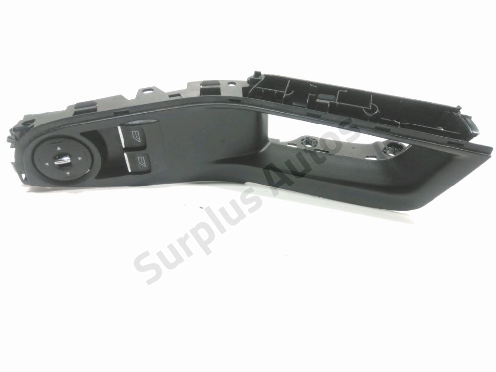 Commande lève-vitre avant gauche