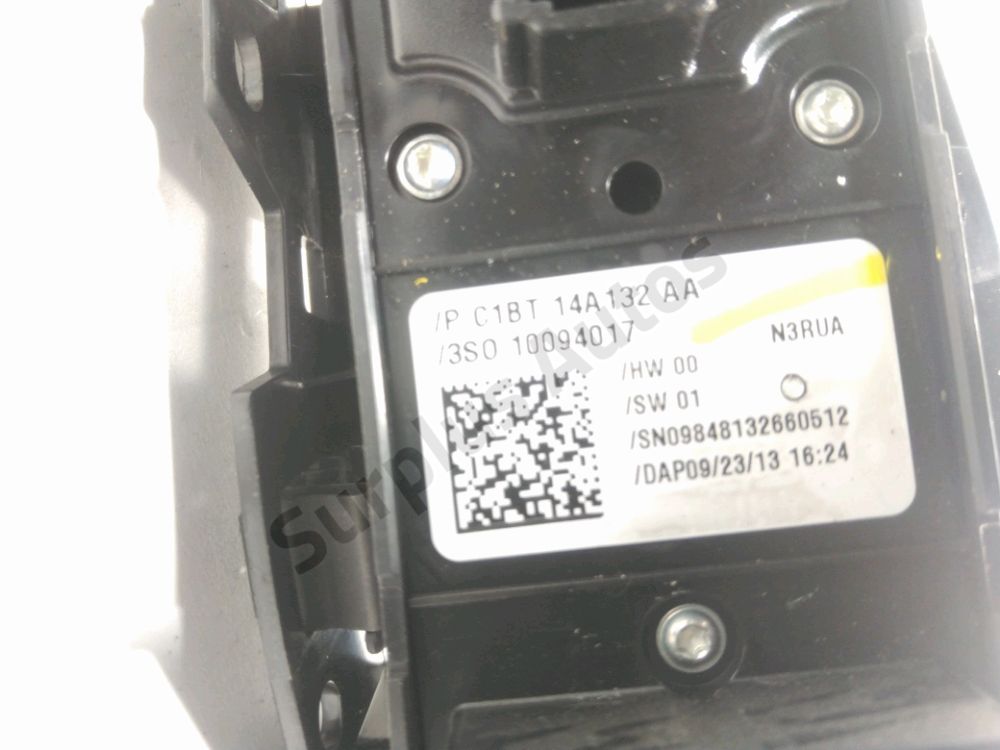 Commande lève-vitre avant gauche