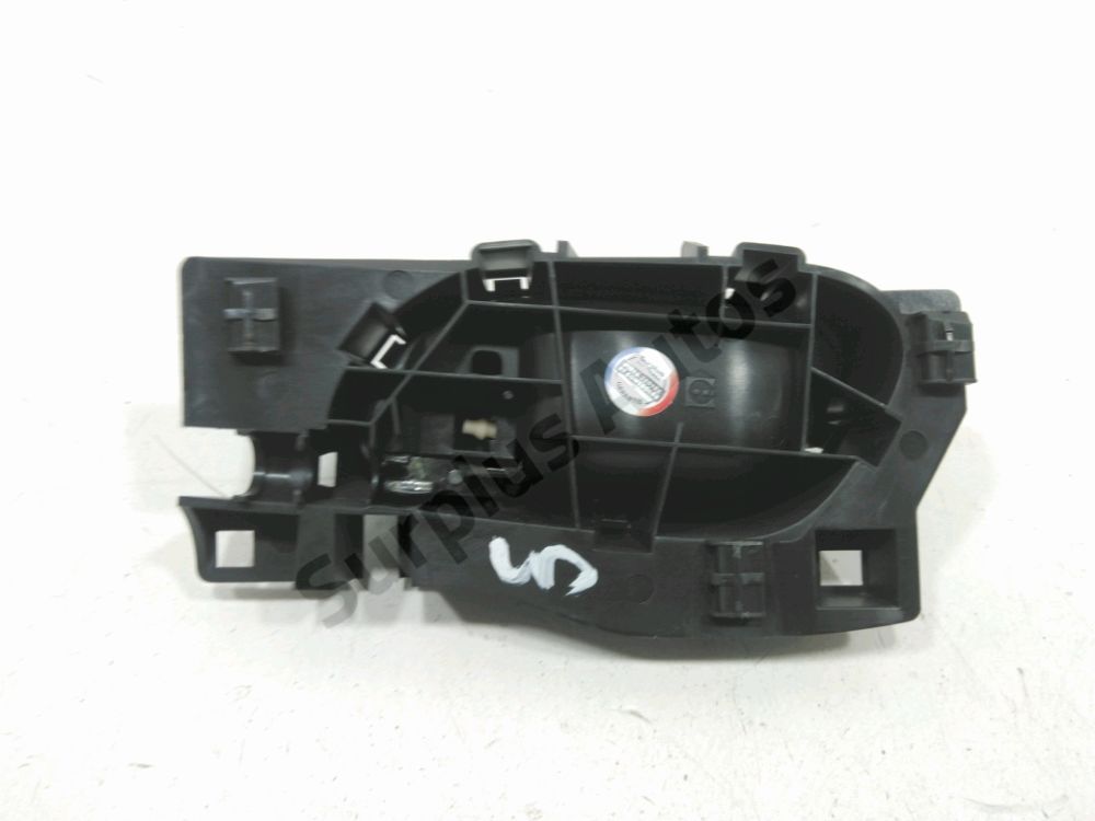 Poignée intérieure porte avant droite