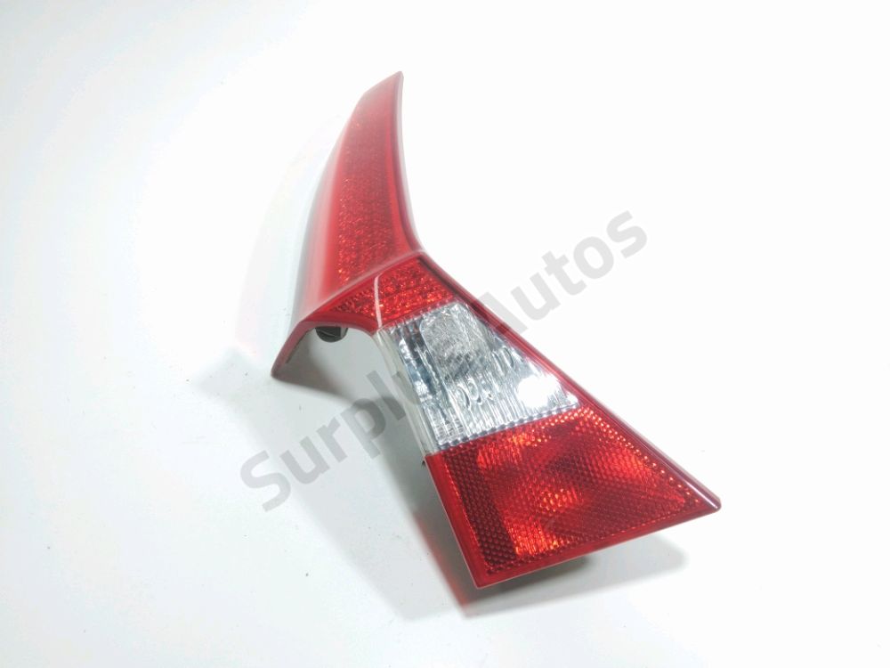 Feu arrière intérieur gauche