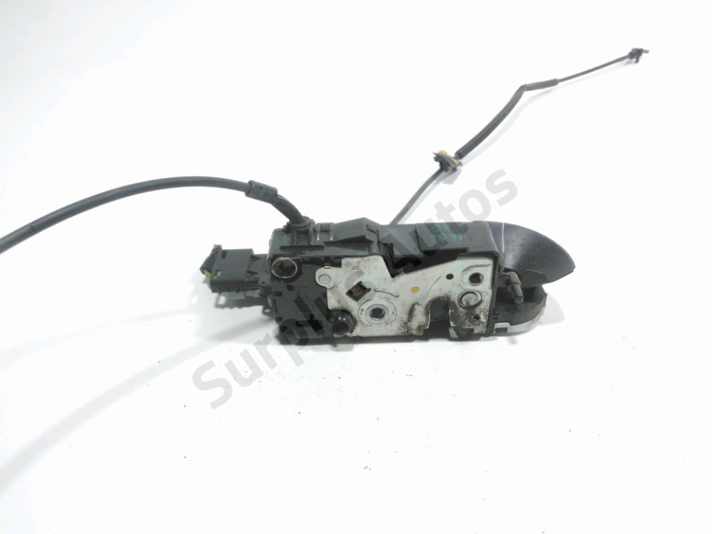 Serrure de porte avant gauche