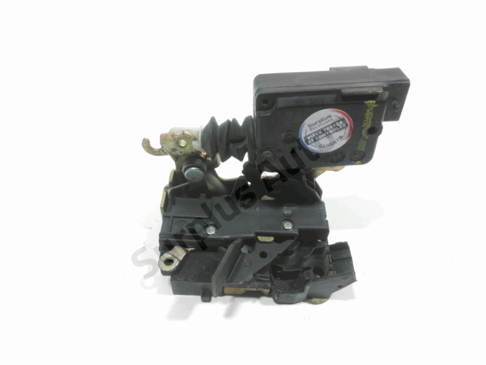 Serrure de porte avant droite