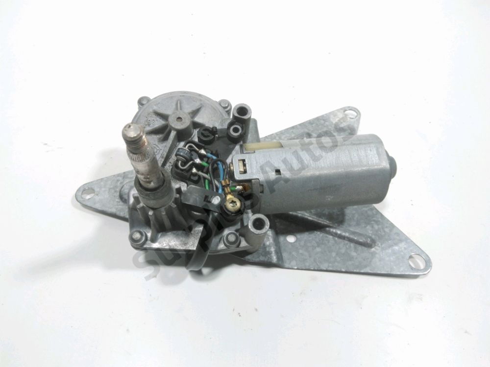 Moteur d'essuie glace arriere