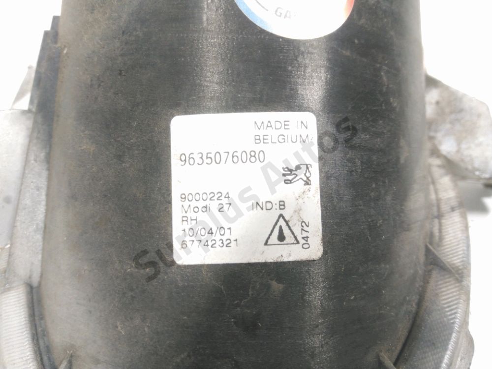 Antibrouillard avant droit