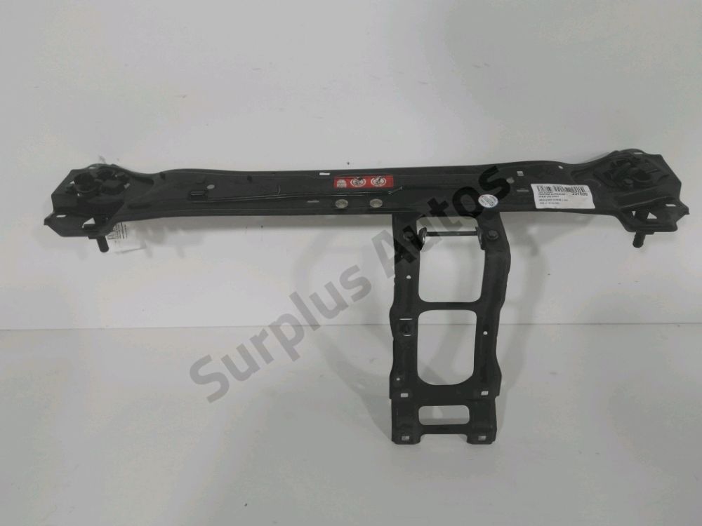 Traverse supérieure armature avant