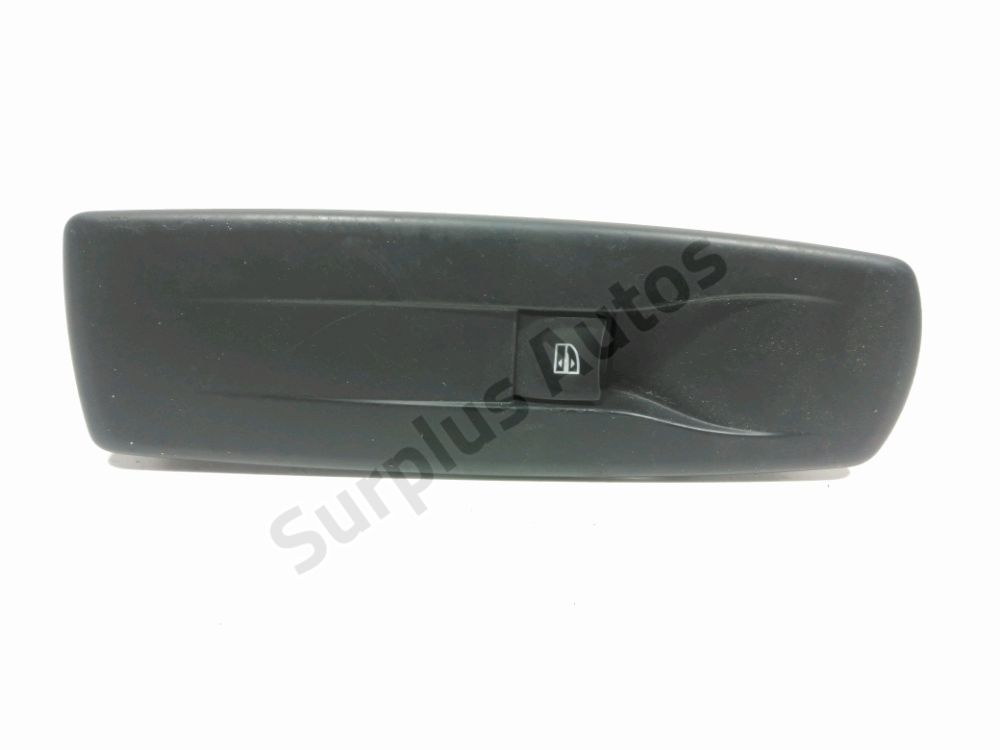 Commande lève-vitre avant droit