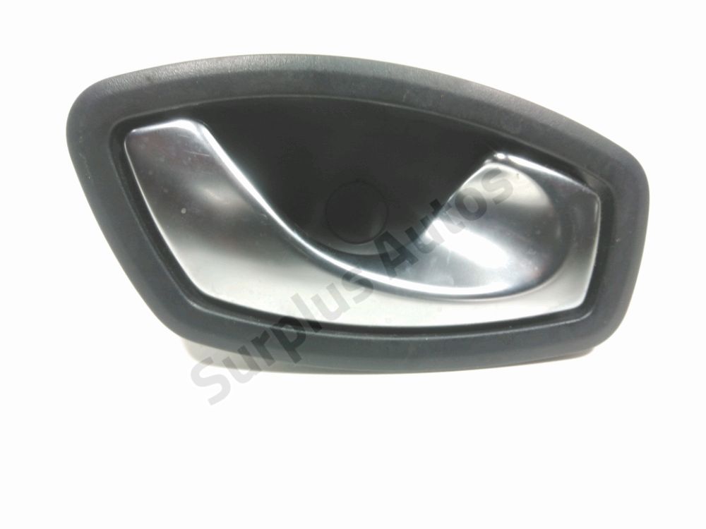 Poignée intérieure porte avant droite