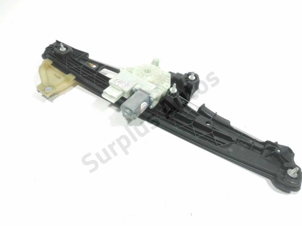 Lève-vitre électrique avant droit