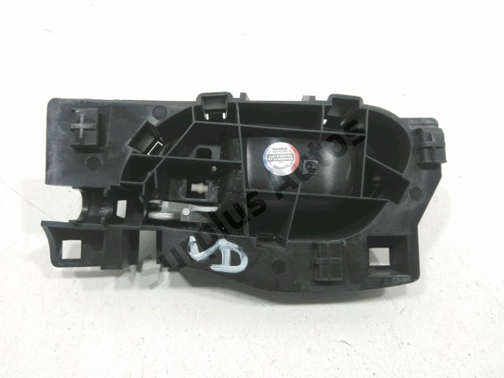 Poignée intérieure porte avant droite