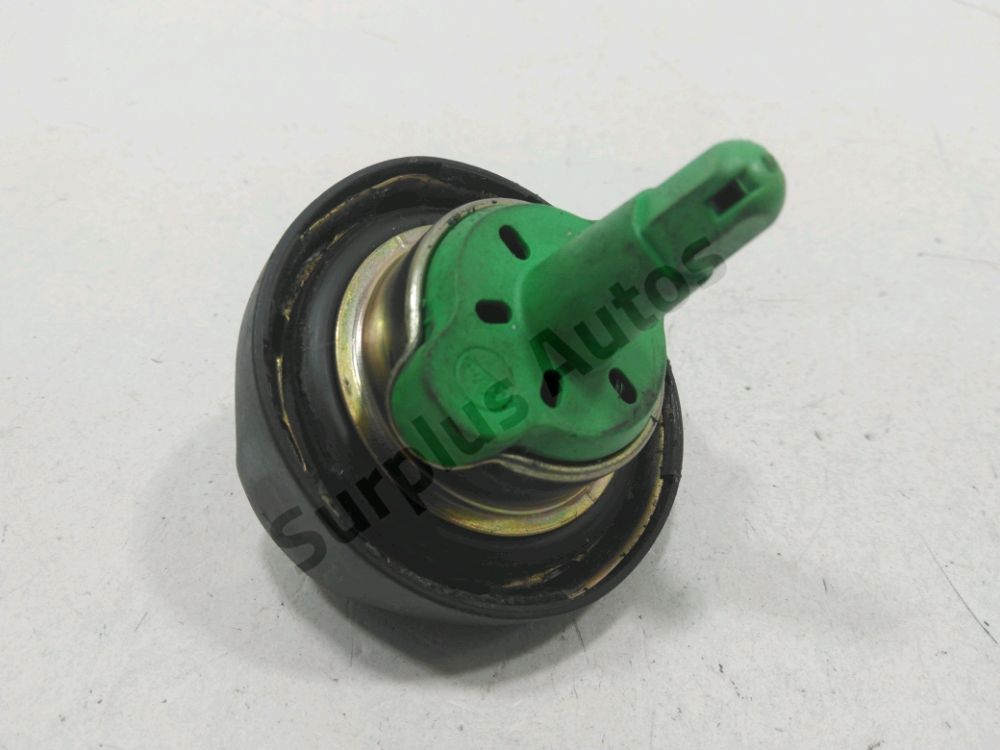 Bouchon de réservoir à carburant