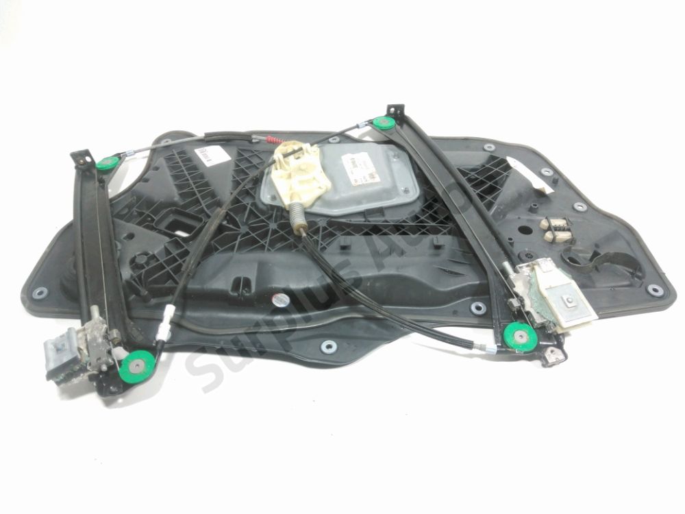 Lève-vitre électrique avant droit