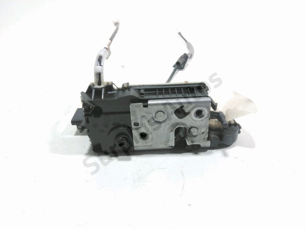 Serrure de porte avant gauche