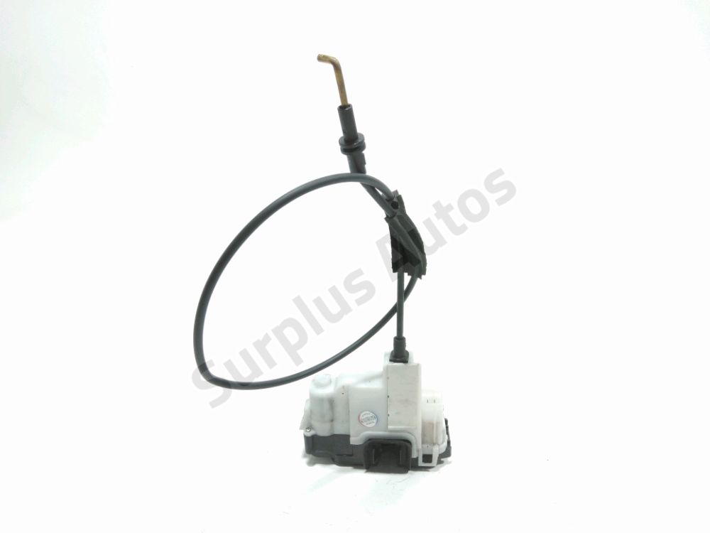 Serrure de porte avant droite