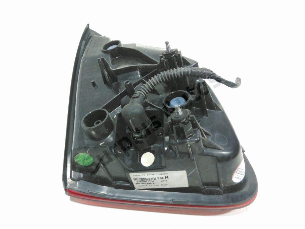 Feu arrière intérieur droit