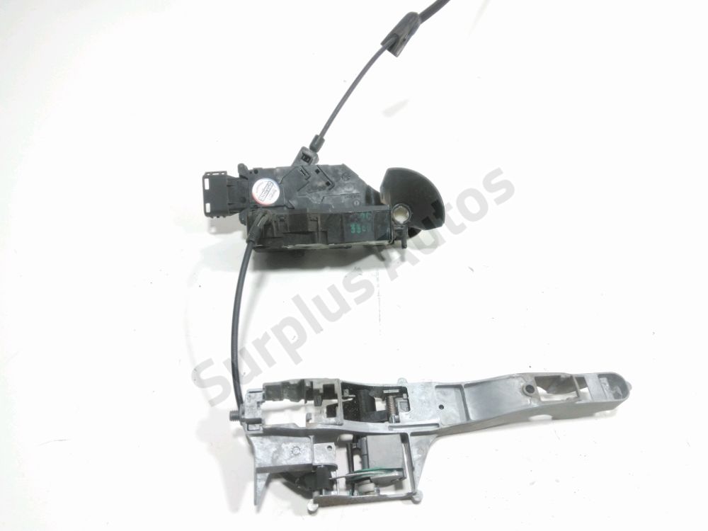 Serrure de porte avant gauche