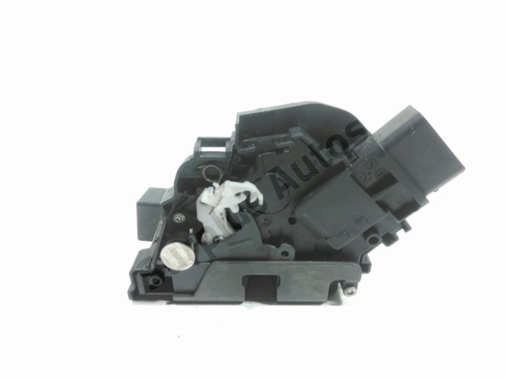 Serrure de porte avant gauche