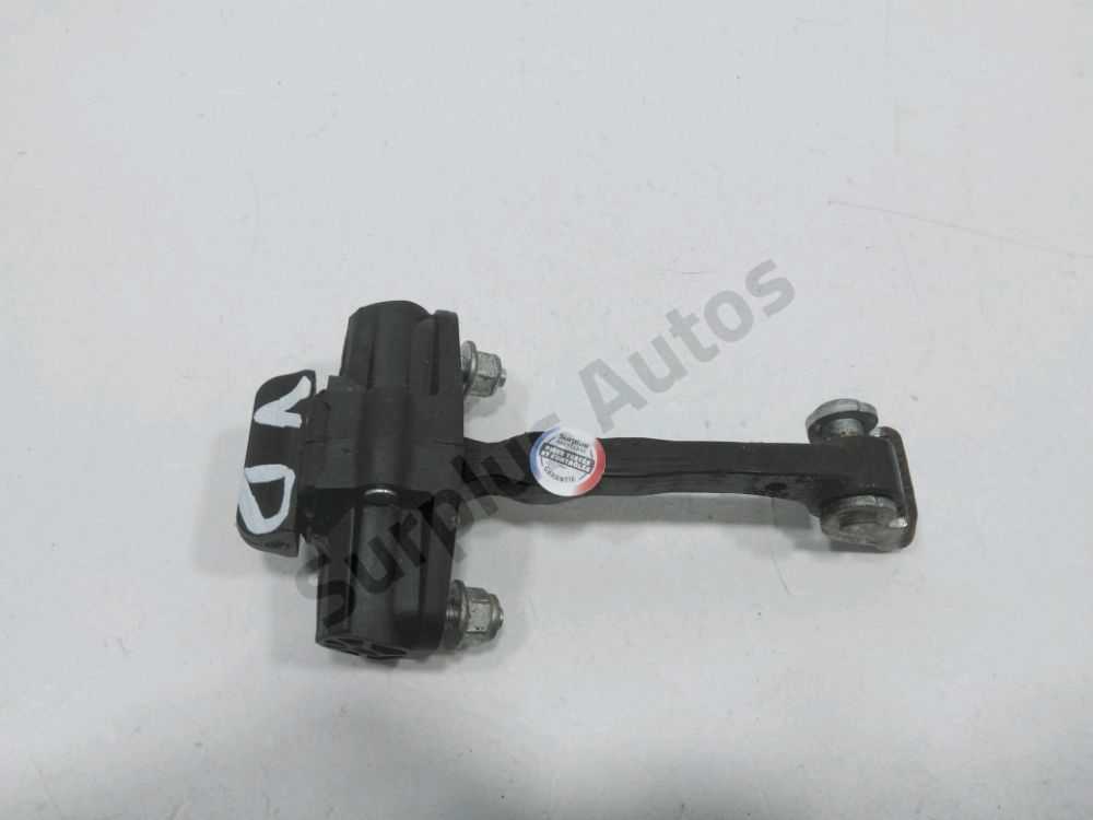 Tirant de porte avant droit