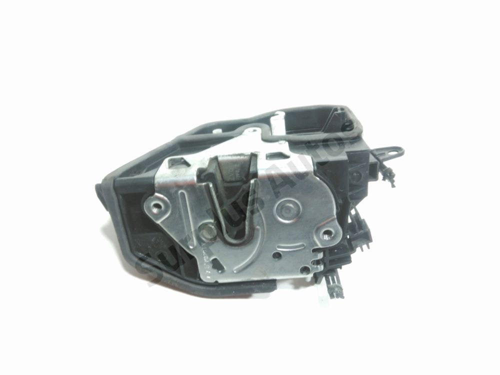 Serrure de porte avant gauche