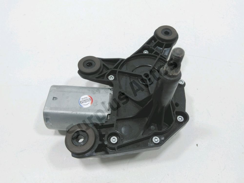 Moteur d'essuie glace arriere