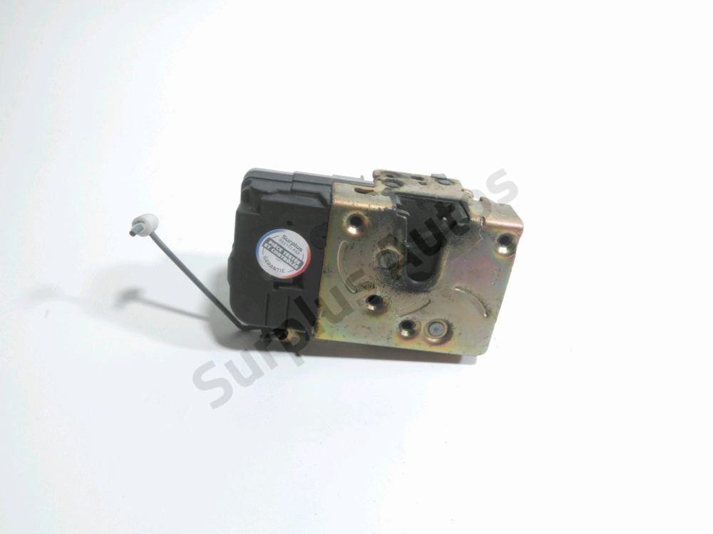 Serrure de porte avant gauche